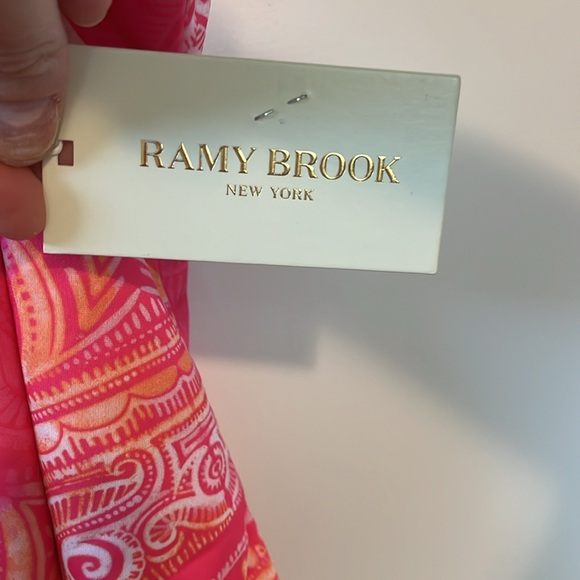 New Ramy Brook Zuma Reversible Plunge Pink Multi One-Piece Swimsuit NWT Large - Picture 6 of 10